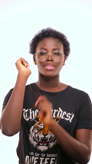 Styliste @ndeya.beauty🧴🧽🛍️ makeup @Adjia makeup 💄 @Modou make-up hlm5 @AG Studio ça me rappelle ma sœur adorée @Faynaraa 🫶🏽