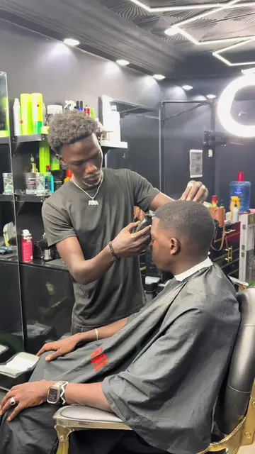 Vidéo TikTok ❤ de @dudufaitdesvideos – tendance | DiodioGlow