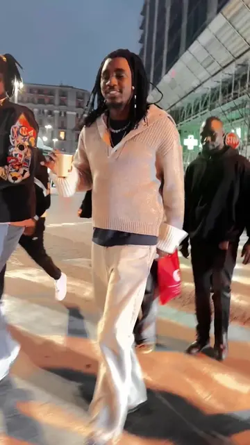 📍Napoli ce samedi 1er nov.  Credit video: @Dakarlive 🇫🇷 🇨🇭 🇧🇪 🇮🇹