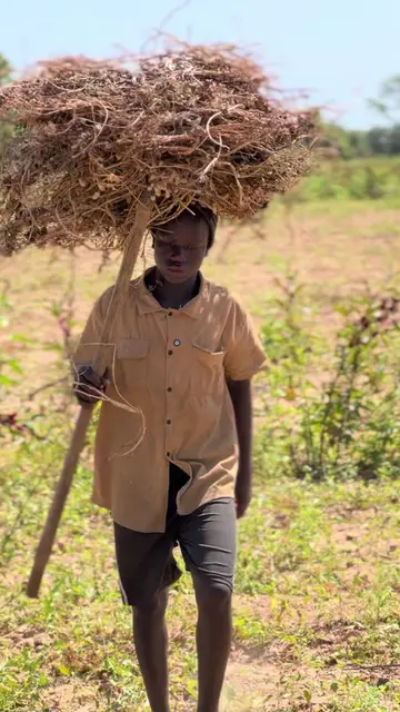 Yako wakh dh 😂🥺 #modou_comedien #ousseynoucomedy #ngagnecomedien #sénégaltiktok #pourtoii