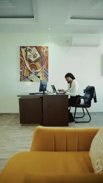 Maintenant ils sont Là 💃 Du 06 au 09 Novembre, Dakar en jeux,  entrée gratuite sur réservation https://www.olympics.com/fr/dakar-2026/dakar-en-jeux/