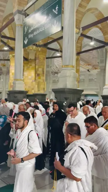 Sensation bou graw 😭❤️🕋Alhamdoulilah 😍#viralvideos #pourtoi #islam #makkah @Al Amana Voyages Officiel ✈️🕋 @SALALAHOU ALA MOUHAMAD ☪️🤲 @alassane__ba serigne bi 1 🇸🇳