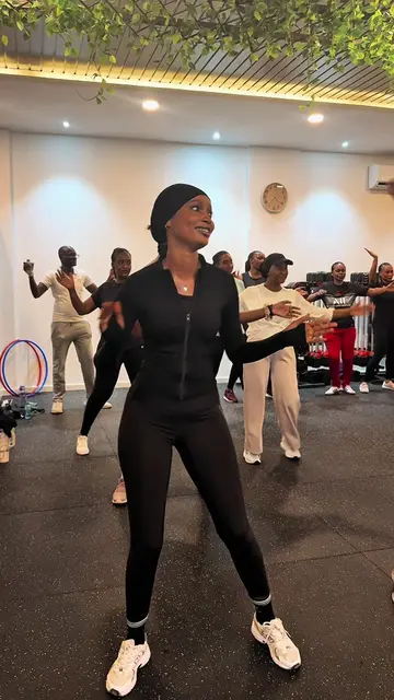 @serenafitnessdakar ouvre ses portes ! Nouveau cadre, nouvelle énergie, nouveaux objectifs. Rejoignez-nous dès maintenant 💃💃