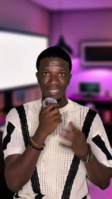 Comment faire pour que ton téléphone énonce ton nom quand tu le branches 🧏🏽‍♂️🫱🏻‍🫲🏾 #astuce #tips #tipsandtricks #iphone #heynasser