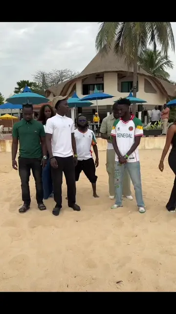 Li tmt 🤣🤣🤣@Manko Gungué Gaïndé Yi @Global Tours @Abba No Stress @Toch_Officiel @Dj kheucha ✅ @khadimbamba @It’s lyly🌸 @niamakhit😂