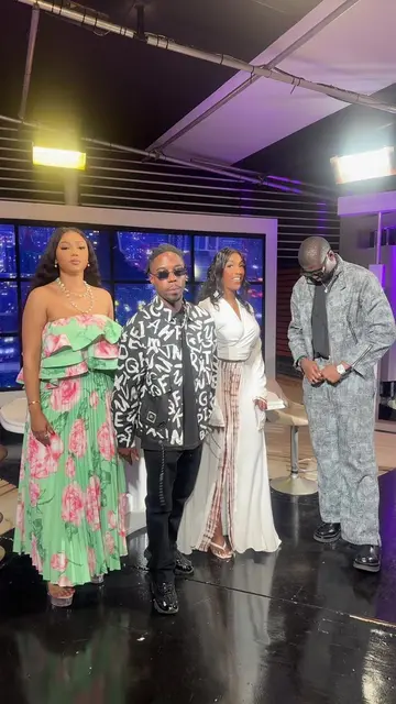 @sindika officiel et @Africancountess étaient de passage dans 11-13 #tiktoksenegal🇸🇳 #djkheucha #