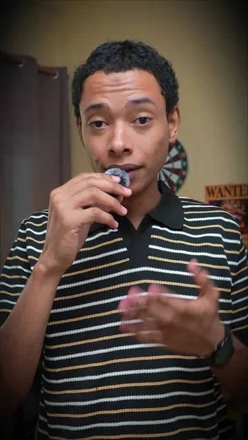 Comment créer une liste de diffusion sur WhatsApp 📲 • Cela vous permettra d'envoyer le même message à plusieurs contacts simultanément , de manière privée , sans les exposer aux autres destinataires ni à la gêne d'un groupe . - #whatsapptips #techboy #khanangabagne