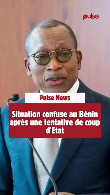 Alors que des militaires ont annoncé dimanche matin à la télévision publique du Bénin avoir "démis de ses fonctions" le président Patrice Talon, son entourage a affirmé qu'il était en sécurité et que l'armée reprenait le contrôle. Le président Talon devait passer la main à la tête de ce petit pays côtier d'Afrique de l'Ouest, à la croissance économique solide, mais miné par des violences djihadistes dans sa partie nord, en avril prochain lors d'un scrutin présidentiel. Dimanche, un groupe de militaires se désignant comme le "Comité militaire pour la refondation" (CMR) a affirmé avoir "démis de ses fonctions" Patrice Talon sur la télévision publique béninoise, dont le signal a été coupé plus tard dans la matinée. Président en sécurité Peu après l'annonce de ces militaires, une source dans l'entourage de Patrice Talon a affirmé à l'AFP que le président était en sécurité et que l'armée reprenait le contrôle. "Il s'agit d'un groupuscule de personnes qui ont uniquement la télévision. L'armée régulière reprend le contrôle. La ville (Cotonou) et le pays sont totalement sécurisés", a dit cette source. L'ambassade de France a rapporté sur X dimanche matin que "des coups de feu ont été signalés à proximité du domicile du président de la République" à Cotonou, et appelé les Français à rester chez eux "par mesure de sécurité". Situation sous contrôle Une source militaire a confirmé que la situation était "sous contrôle" et que les putschistes n'avaient pris "ni le domicile du chef de l'État", ni "la présidence de la République." "C'est une question de temps pour que tout rentre dans l'ordre. Le nettoyage suit bien son cours", a poursuivi cette source. Télévision bloquée Dimanche matin, l'accès à la télévision nationale et à la présidence étaient bloqués par des militaires, a constaté un journaliste de l'AFP. Les accès à plusieurs zones, notamment le Sofitel, hôtel cinq étoiles de la capitale économique, tout comme les quartiers regroupant des institutions internationales étaient également interdits. Aucune présence militaire n'était toutefois signalée à l'aéroport et dans le reste de la ville, la population vaquait à ses occupations. Le Bénin, petit pays d'Afrique de l'Ouest, a comme voisins le Togo à l'ouest, le Nigeria à l'est, le Niger au nord-est et le Burkina Faso au nord-ouest  Texte: R.T.Suisse #pulsenewsreels #SinformerSurTikTok