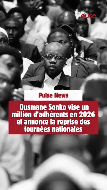 Ousmane Sonko a non seulement réaffirmé sa candidature pour toutes les prochaines élections, mais a également annoncé la relance officielle des activités de son parti, PASTEF. Cette nouvelle dynamique sera marquée par plusieurs actions stratégiques : l’organisation d’un congrès en avril, le renouvellement et la distribution des cartes de membres, la reprise des tournées nationales. L’objectif fixé par le leader de PASTEF est ambitieux : atteindre un million d’adhérents d’ici 2026.  À cela s’ajoute l’ambition de créer 10 000 cellules citoyennes de PASTEF à travers le pays. Ces cellules sont présentées comme des espaces de vigilance démocratique, d’engagement communautaire et de défense des valeurs portées par le parti. #pulsenewsreels #SinformerSurTikTok