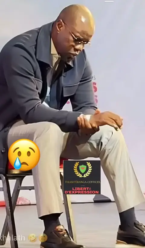 Ousmane Sonko très triste lors de la journée dédié aux martyrs et victimes des événements de mars 2021 Ndeysane 😭😭😭😭😭😭😭#pourtoi #fyp #viral