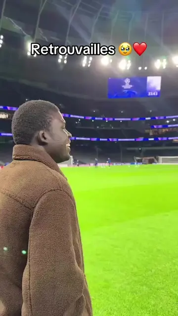 Elhadji Malick Diouf le retrouvailles pour son ancien club ❤️🤍#galsen221🇸🇳🇸🇳 #senegalaise_tik_tok #elhadjimalickdiouf #EMD