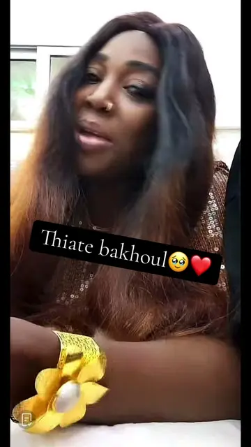 #amycollédieng #rox #adjimass #mamanvulgaire #mamendiayesavon