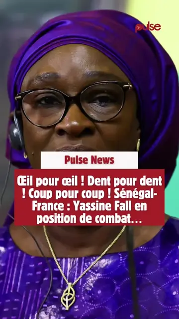 Oeil pour oeil, dent pour dent. Le gouvernement sénégalais a décidé d’opposer un principe strict de réciprocité à la France en gelant leur accord d’extradition. L'annnce est faiten ce jeudi la garde des Sceaux, Yacine Fall, devant l’Assemblée nationale, à l’occasion de l’examen du budget 2026 de son département arrêté à 81,01 milliards FCfa. Auparavant, la ministre a rappelé que le Sénégal et la France sont liés par une convention de coopération judiciaire datant de 1974, « modernisée » en 2021. Elle cite l’article 59 comme pour enfoncer le clou : les deux pays se sont engagés à se «livrer réciproquement» les personnes poursuivies ou condamnées. Puis elle en arrive à l’exemple qui fait mouche : le mandat d’arrêt émis par l’Etat du Sénégal contre Madiambal Diagne. 🔹 Haro sur une convention de coopération judiciaire datant de 1974 Elle en détaille la nature juridique, non, un mandat n’est pas synonyme d’incarcération ; oui, il doit permettre qu’un individu soit présenté à la justice. Et lorsqu’elle relève que la France semble ne pas donner suite, sa question tombe, nette, froide, sans effets de manche : «Quelle est la position du Sénégal face à l’attitude de la France ? ».  Répondant à cette interpellation, la Garde des Sceaux et ministre de la Justice est sans détour. Elle confirme l’existence des accords avec la France, mais rappelle d’emblée un principe intangible : «Le Sénégal n’extrade pas ses citoyens.» Elle enchaîne avec des chiffres précis, qu’elle cite comme des preuves irréfutables : «Nous avons reçu 19 demandes d’extradition françaises entre 2024 et 2025, dont 3 exécutées, 4 refusées et 12 restées sans suite». Puis elle bascule sur le cœur du problème. Car si la France réclame régulièrement des extraditions, le Sénégal en demande lui aussi, notamment pour deux ressortissants sénégalais actuellement en France, dont il exige le retour. Et malgré les dossiers «dûment justifiés», affirme-t-elle, Paris ne s’exécute pas. 🔹«La réciprocité va s’appliquer» «Nous avons décidé de suspendre toute extradition vers la France jusqu’à ce qu’elle réponde à nos demandes», rembobine-t-elle. Dans les rangs, quelques murmures se font entendre. La ministre poursuit, imperturbable. Elle précise que les personnes recherchées par la France et coupables de crimes sont bel et bien arrêtées au Sénégal. Mais tant que la France ne jouera pas sa part dans l’accord, elles ne seront plus remises. Elle chute sur une formule qui résonne comme un avertissement : «La réciprocité va s’appliquer». #pulsenewsreels #SinformerSurTikTok