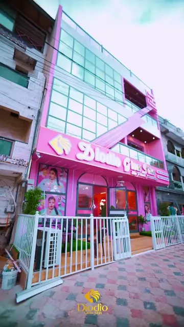 Maison 🏠 Rose  Ouvert du lundi au samedi 🕑Guediawaye Las Palmas