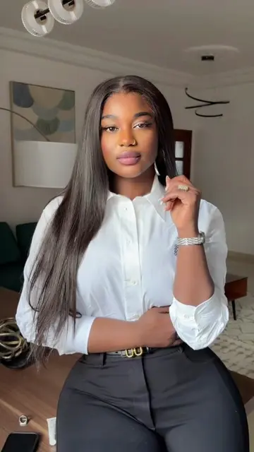 hello mes néné Touti  je suis heureuse de revenir sur la scène et de partager à nouveau avec vous. En décembre et en janvier,  26 Decembre mboro stade municipal  28 Décembre Bambey stade municipal  31 Decembre Maroc hotel Marriott 10 janvier stade caroline fay de mbour #miaguisse #eclosion #onapasdetemps #unique #choix