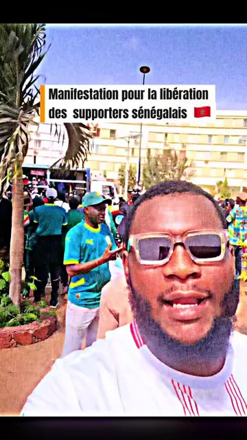 Supporters sénégalais detenus au Maroc : ce samedi, nous étions dans les rues de Dakar pour apporter notre soutien #manifestation #supportersenegalais #can2025 #SenegalMaroc #ActualiteSenegal