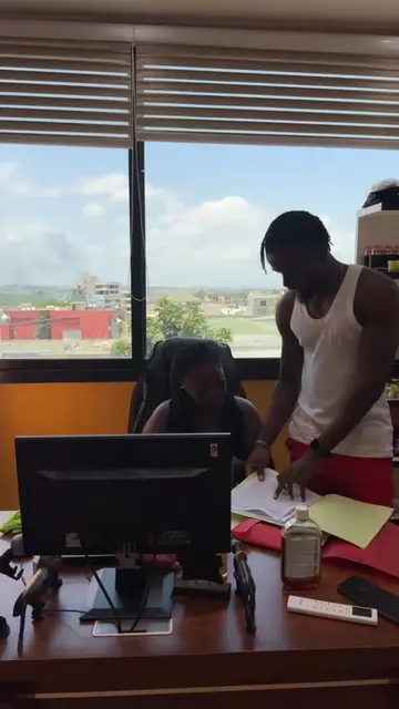 Vidéo TikTok virale de @awoush_kitty – tendance | DiodioGlow