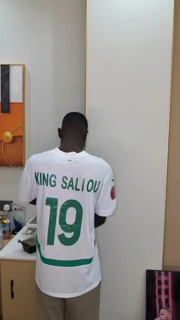@King Saliou officiel #pourtoii