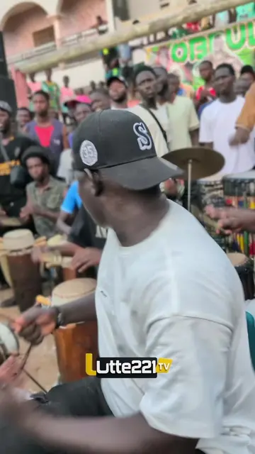 Oh Momo Ngom 😍❤️ #pourtoii #221live #lutte221 #foryoupage #foryou