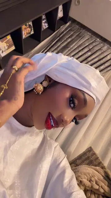 Vidéo TikTok virale de @bbeibinta – tendance | DiodioGlow