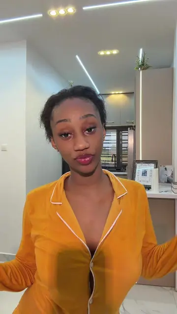 Vidéo TikTok ❤😂 de @bbeibinta – tendance | DiodioGlow