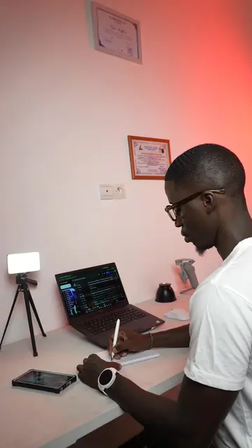 Vidéo TikTok virale de @negreraffine – tendance | DiodioGlow
